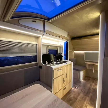 Renka Holidays And Caravans * 알란야