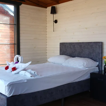 Hotel Renka Holidays And Caravans *